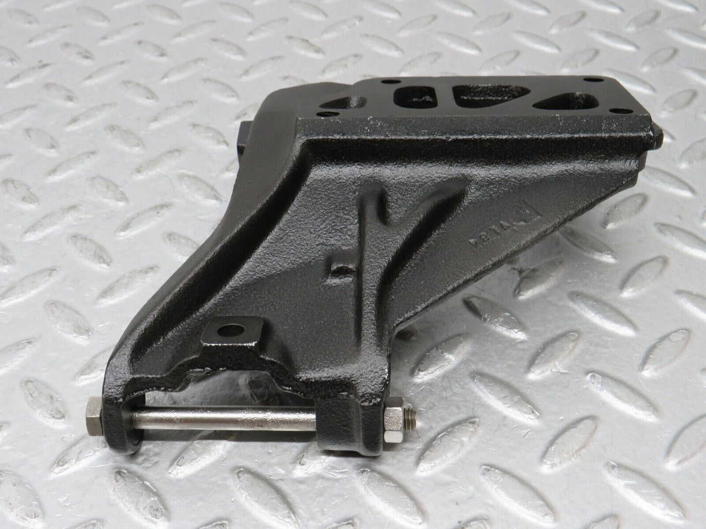 35471 Mercedes-Benz R107 280SL Alternator Generator Bracket 1101550735