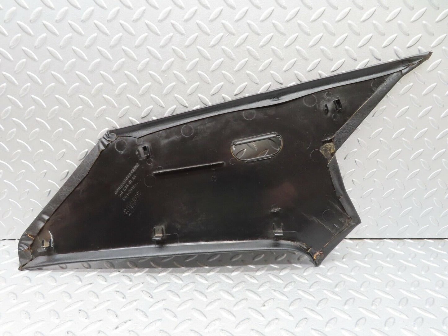 14681 Mercedes-Benz W201 190E C Pillar Cover Trim Left 2016950144