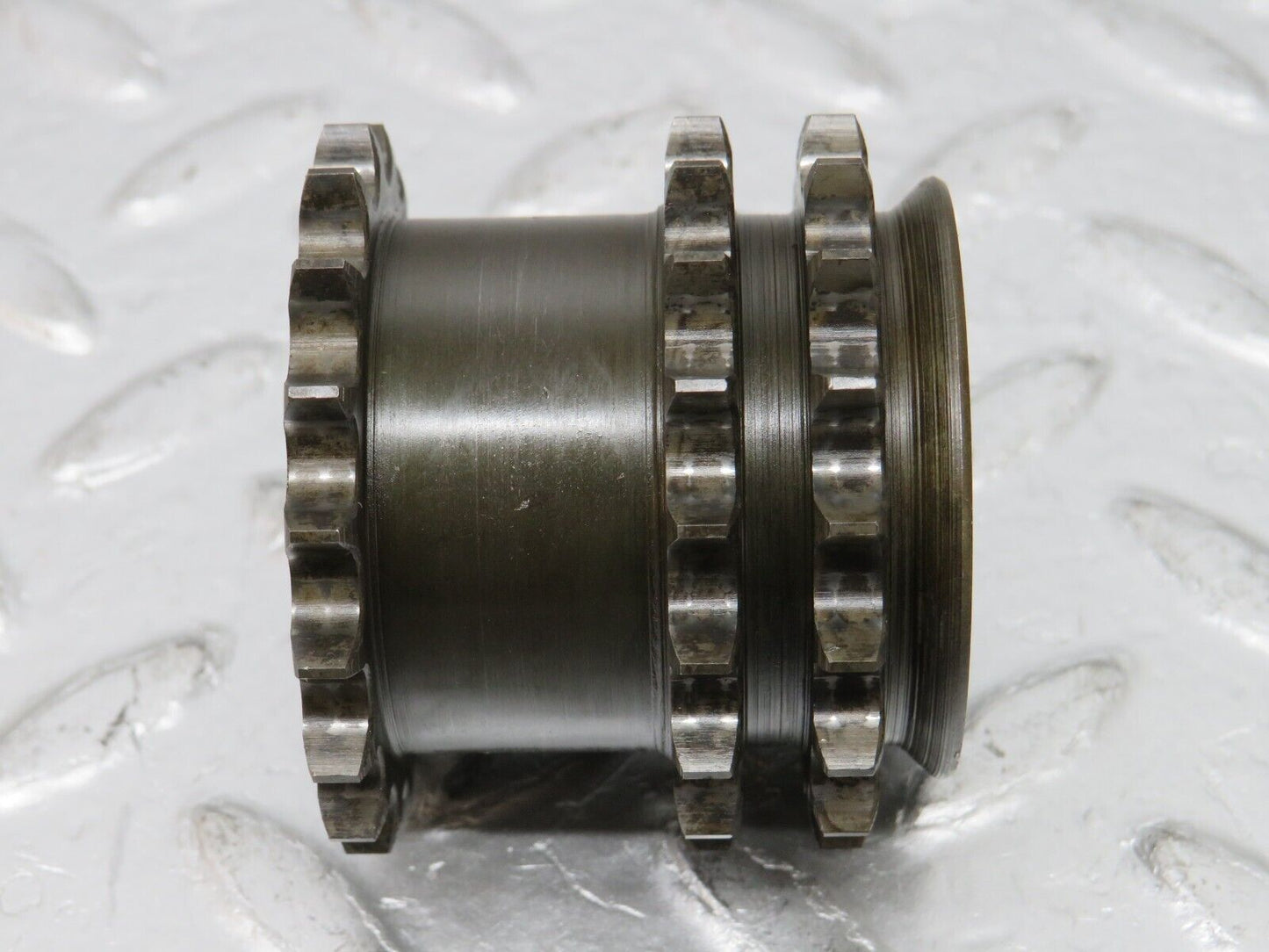 32763 Mercedes-Benz C107 R107 350 V8 Crankshaft Timing Gear