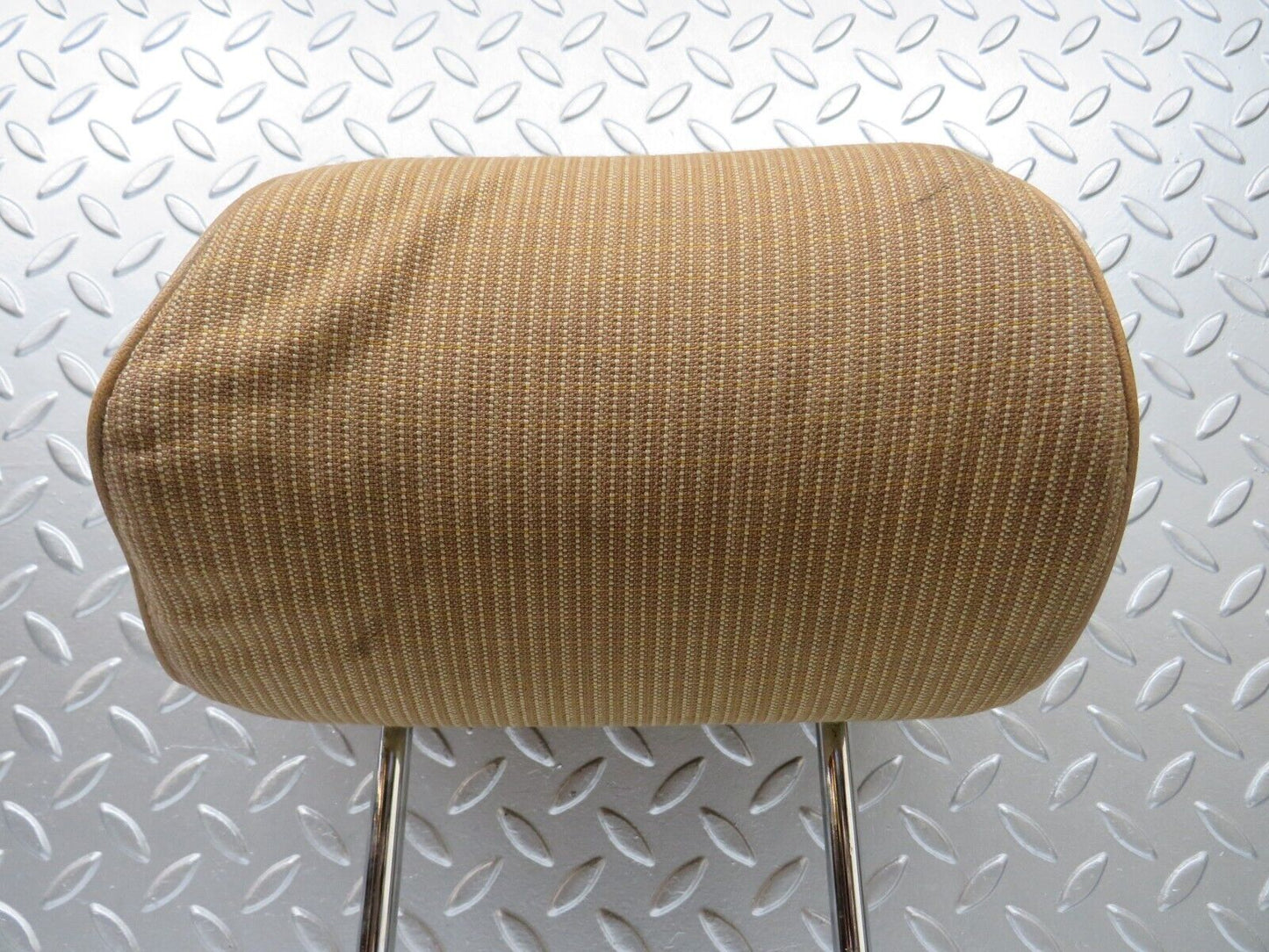 10673 Mercedes-Benz W123 230E Front Seat Headrest