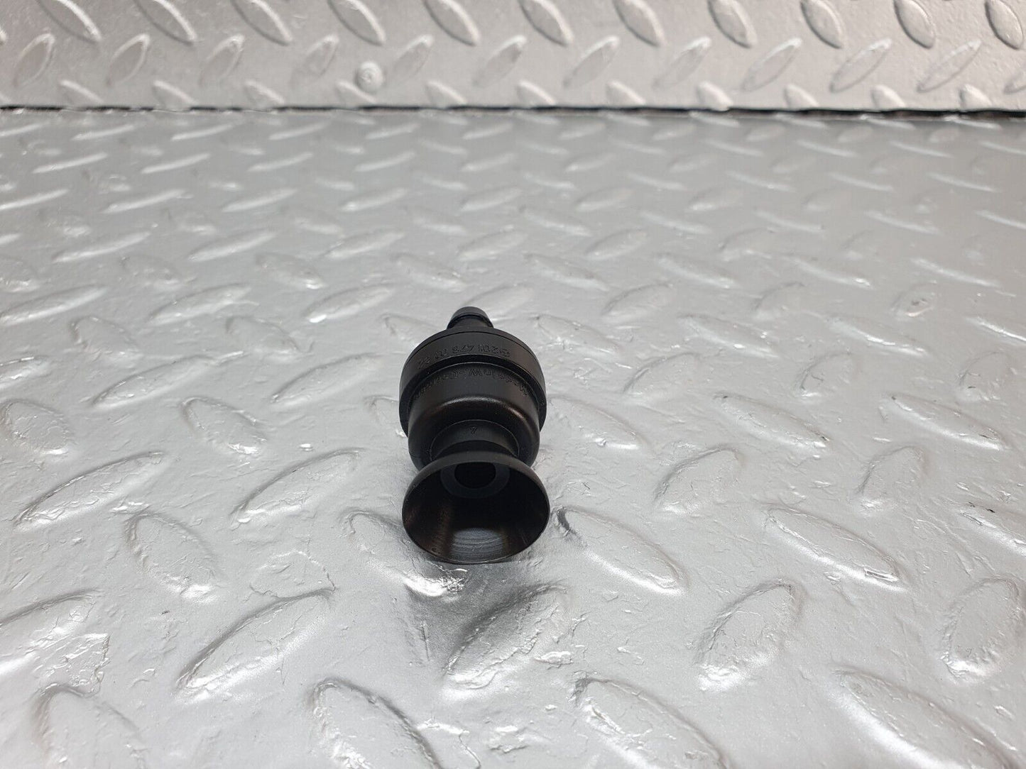 42949 Mercedes-Benz W201 190 2.0L Fuel Tank Vent Valve 2014760232