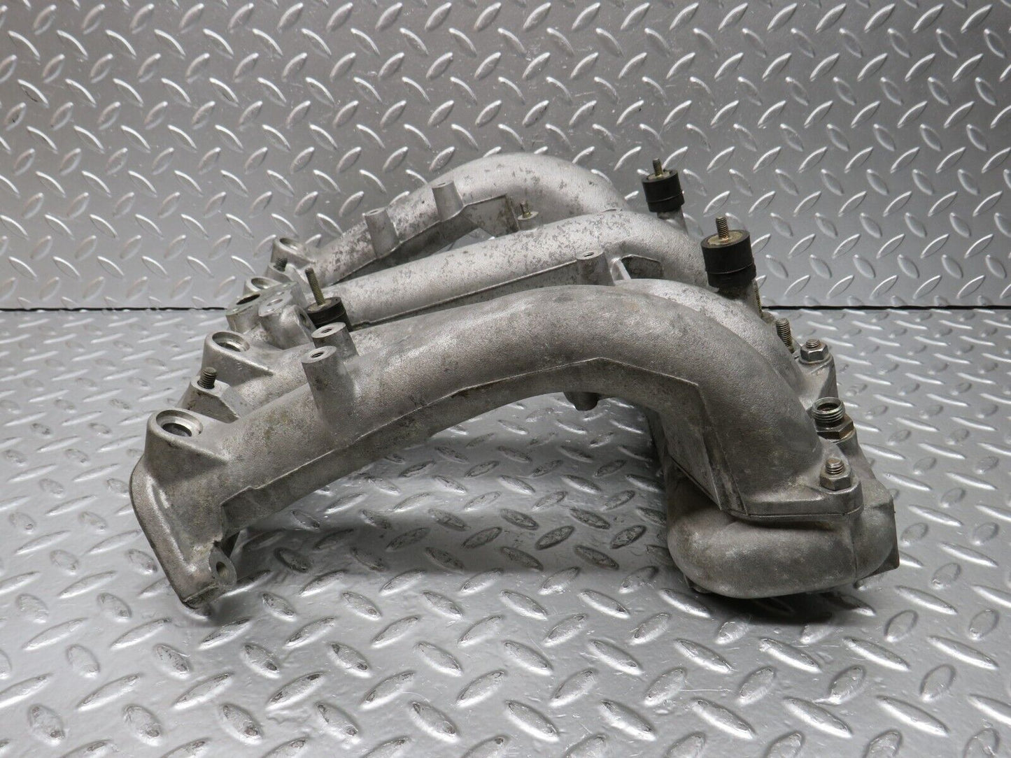 29878 Mercedes-Benz W123 230E Intake Manifold 1021410301