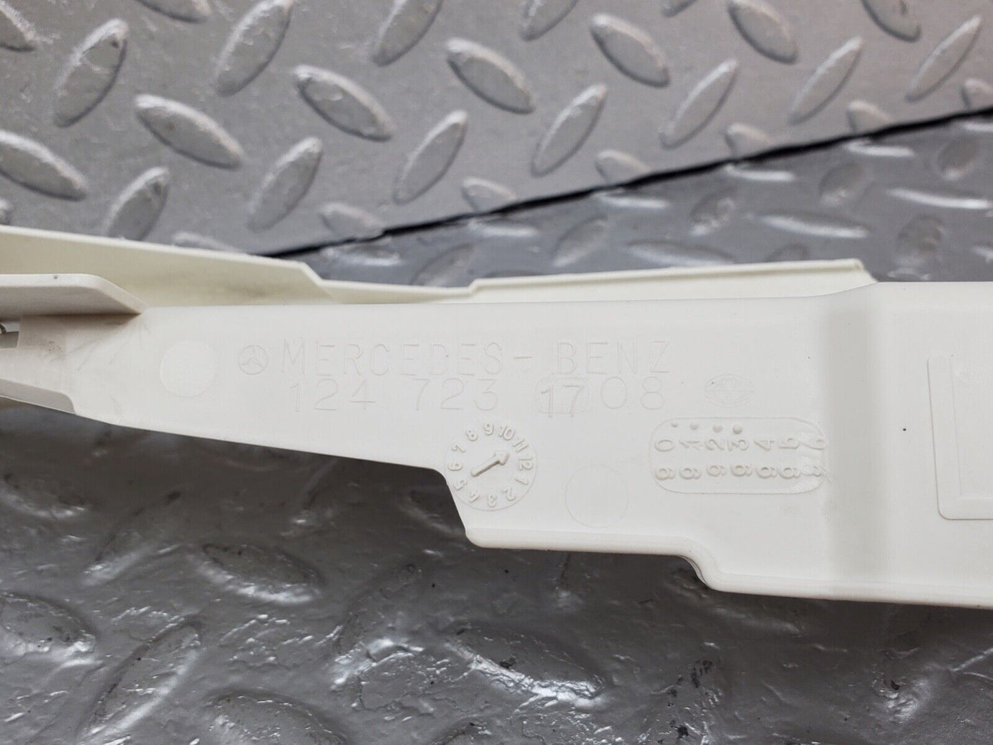 44606 Mercedes-Benz W124 220E Front Door Lock Cover Pair 1247231808