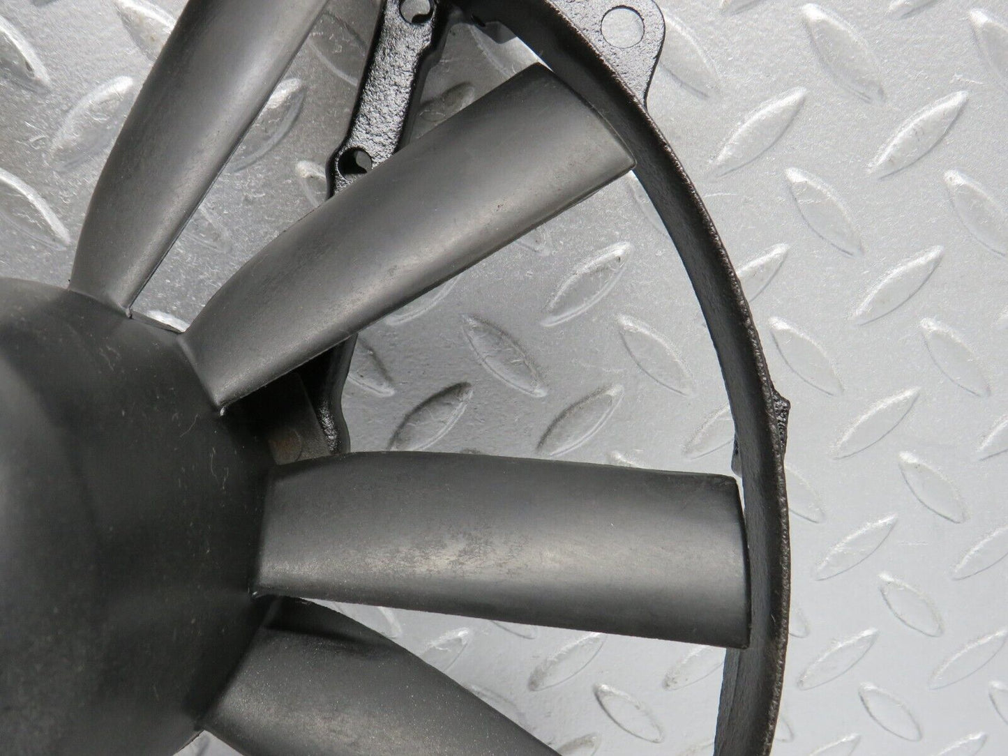 39578 Mercedes-Benz R129 320SL Coupe Radiator Cooling Fan AEG 881.055105 1295050455