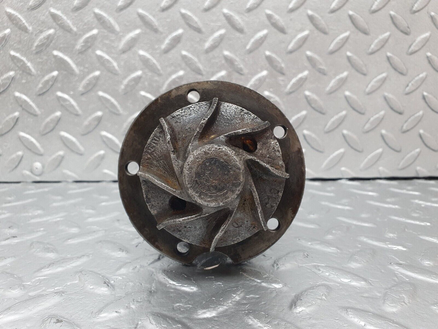 43344 Mercedes-Benz W108 280SE Water Pump 1102010110