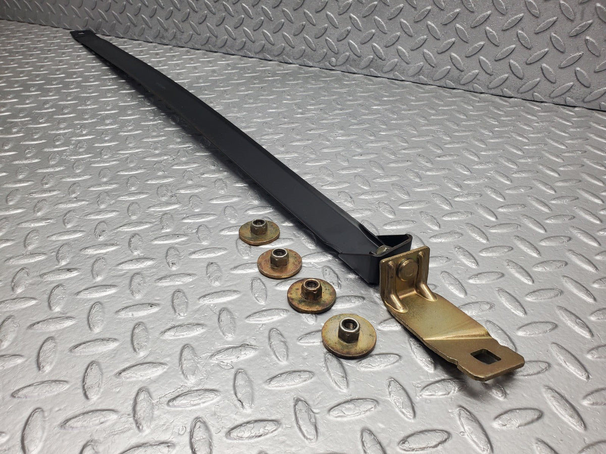 W201 Baby Benz fuel tank tightening strap used OEM