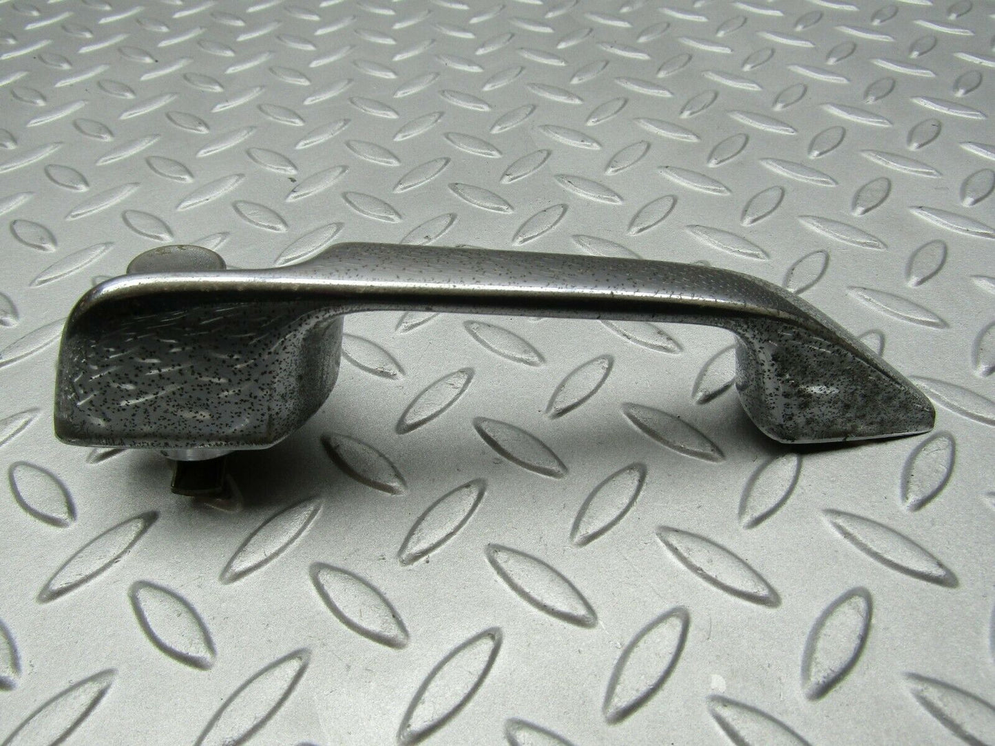 3291 Mercedes-Benz W108 280SE Door Handle Rear Left 1087661102