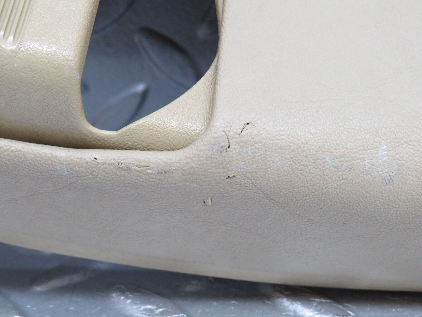 38711 Mercedes-Benz W201 190E 2.6L B Pillar Cover Left Beige 2016921789 2016920044