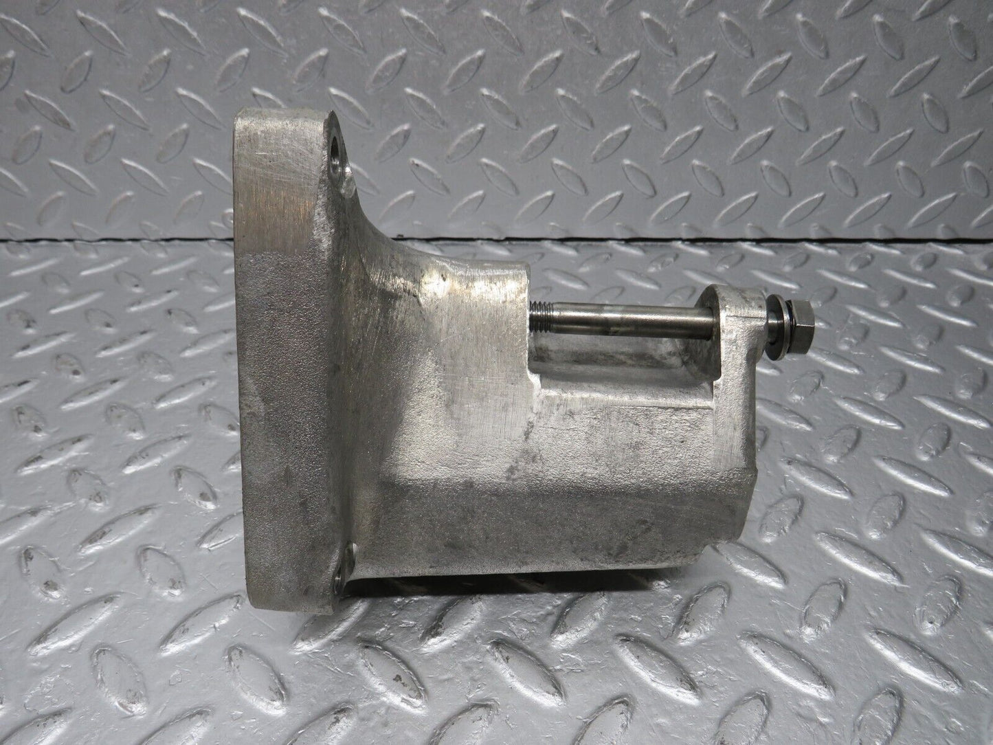39876 Mercedes-Benz R107 350SL Coupe Alternator Generator Holder Bracket 1161551035