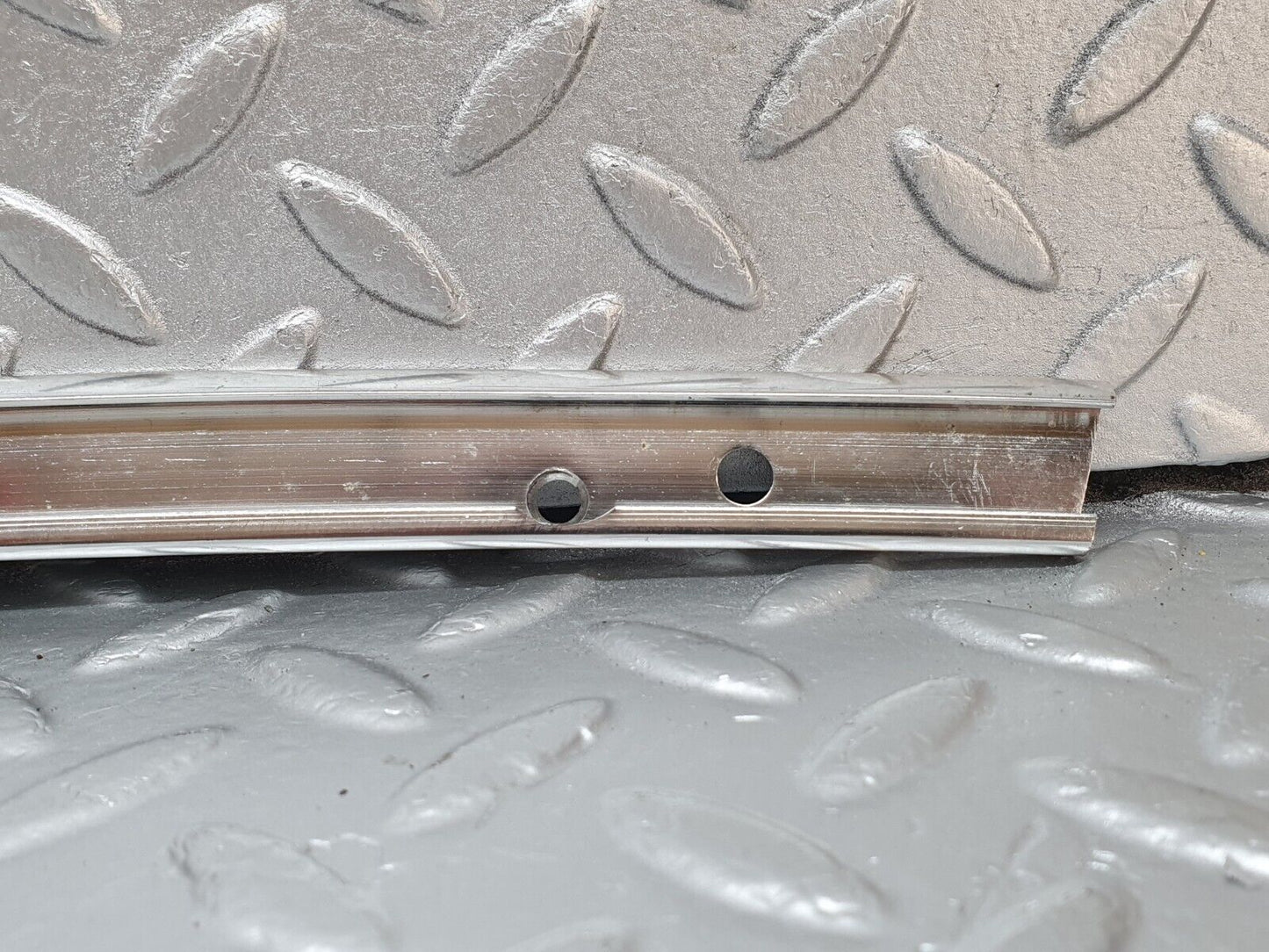 43039 Mercedes-Benz R107 Hardtop B Pillar Chrome Trim Left Side