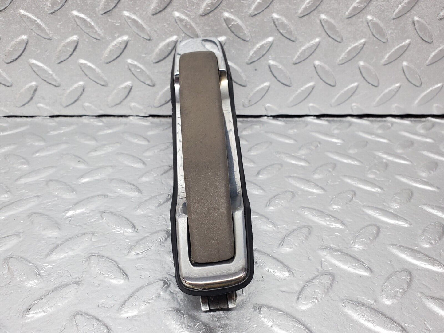 45647 Mercedes-Benz W126 420SE Rear Left Door Exterior Handle 1267600059