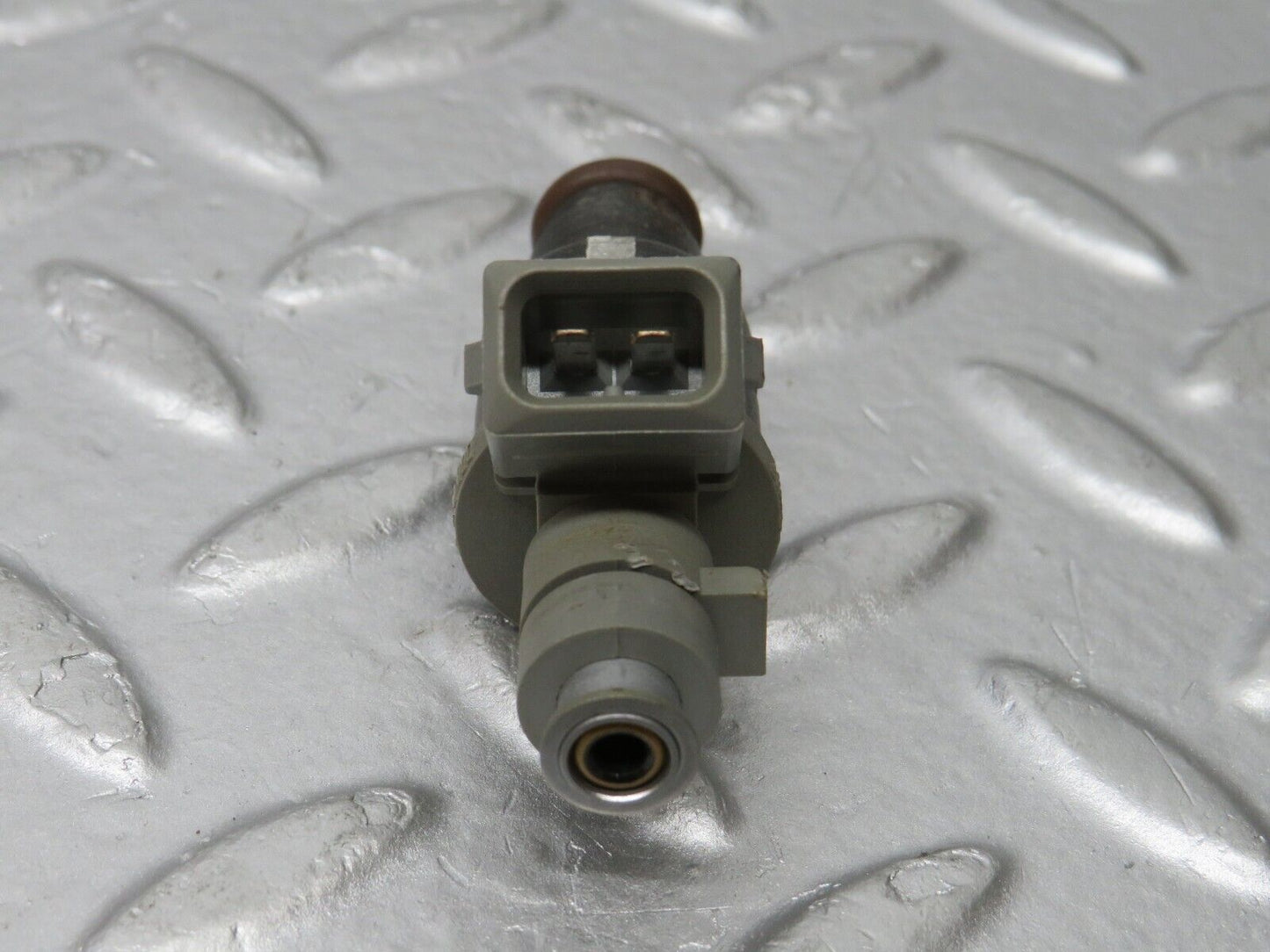 33486 Mercedes-Benz W202 C180 Fuel Injector Siemens 0000787423