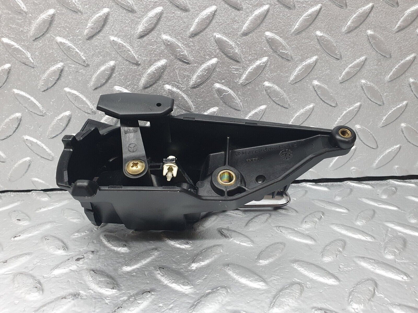 42477 Mercedes-Benz R129 320SL Coupe Left Door Interior Handle