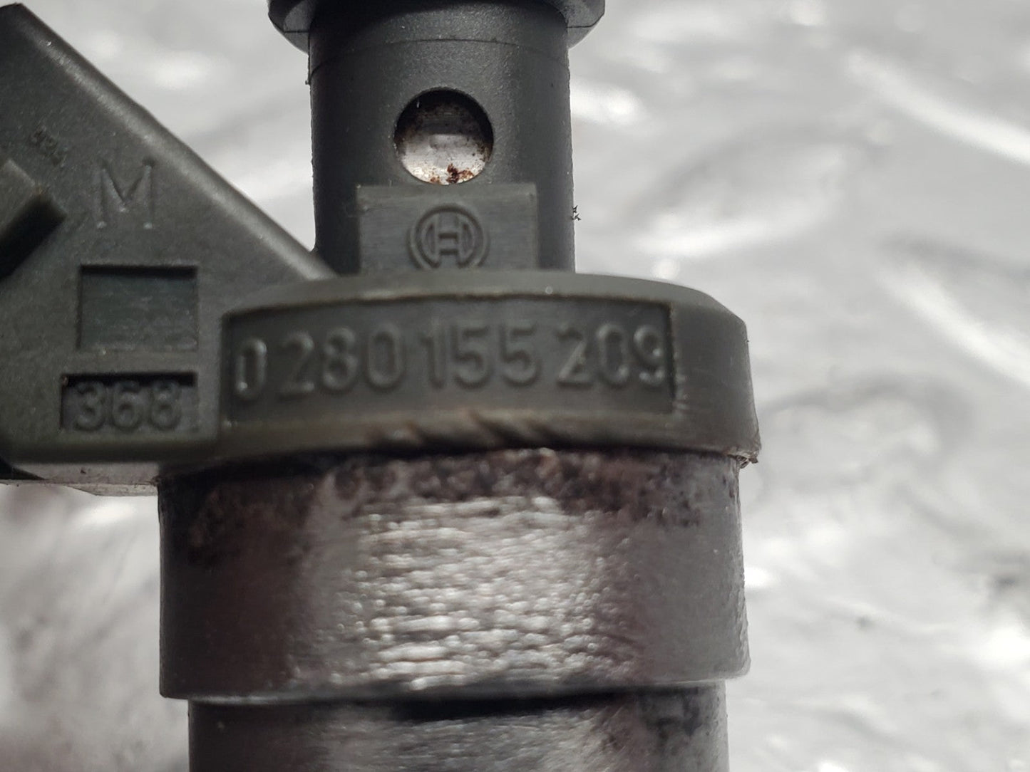 46977101