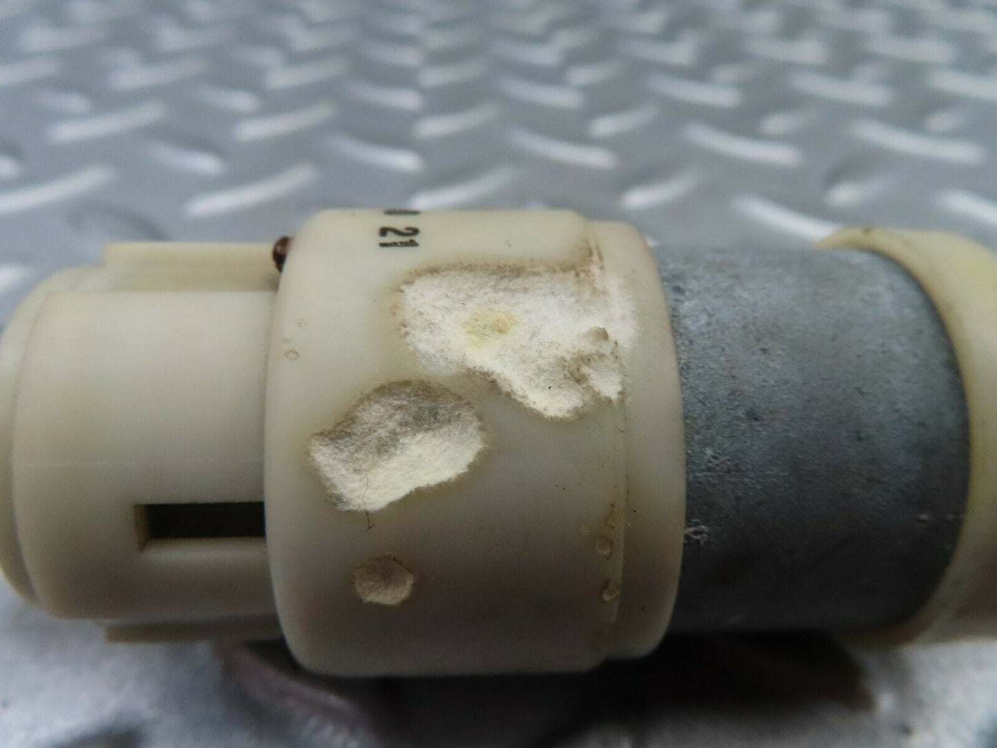 6161 Mercedes-Benz W126 380SE Windscreen Washer Pump 1238690021