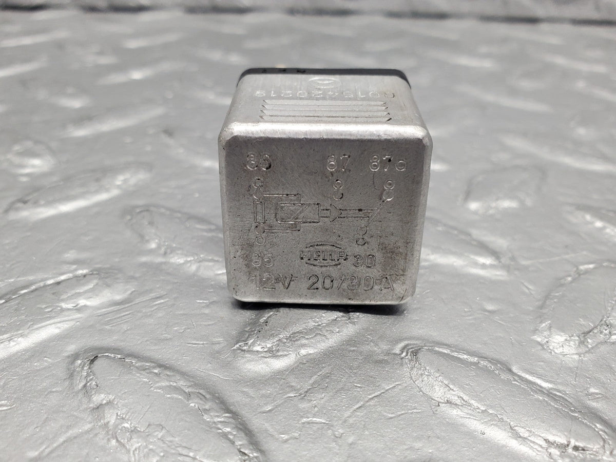 W201 Baby Benz multi purpose relay used OEM