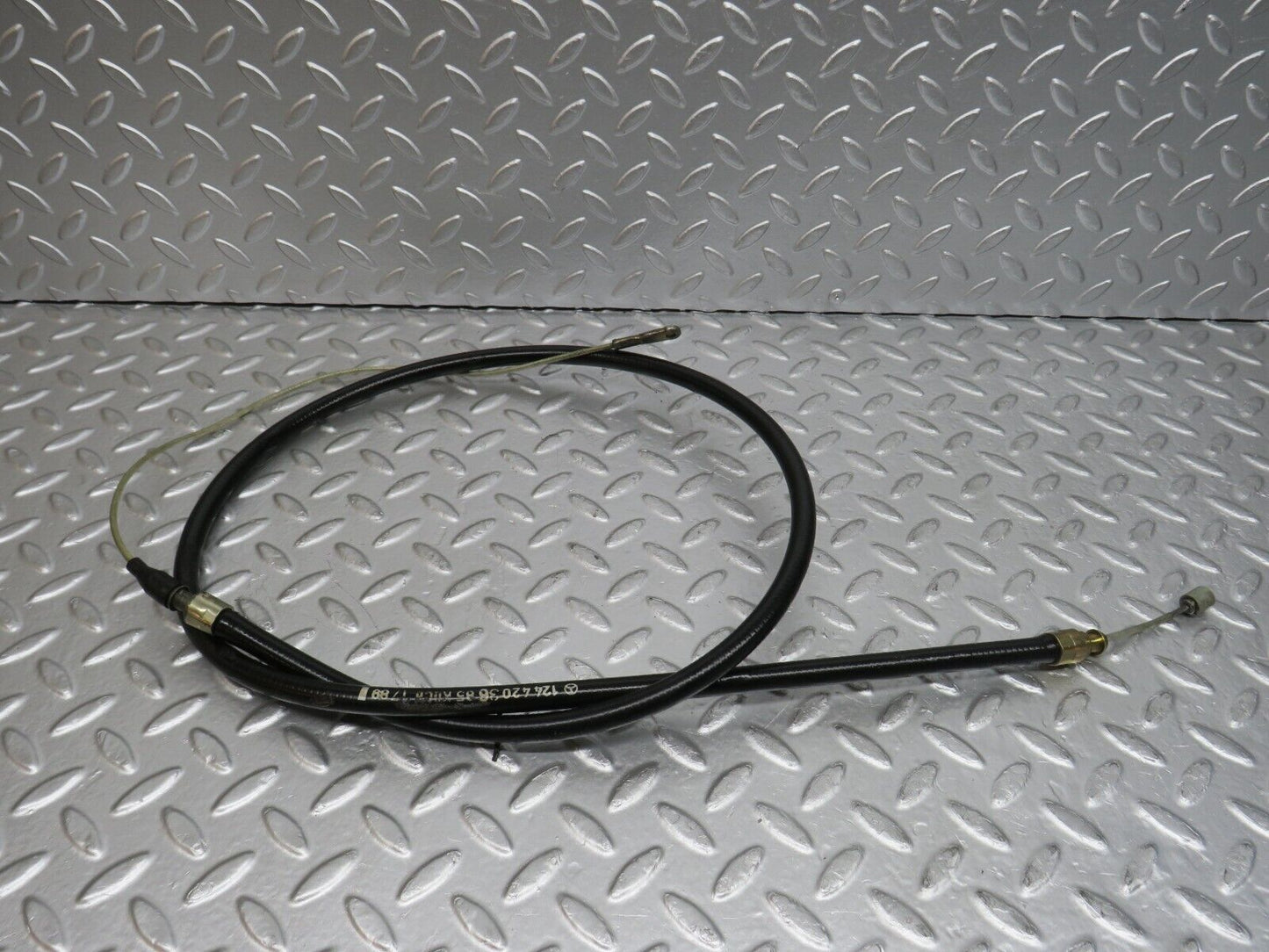 29292 Mercedes-Benz W124 230E Handbrake Cable 1244203685
