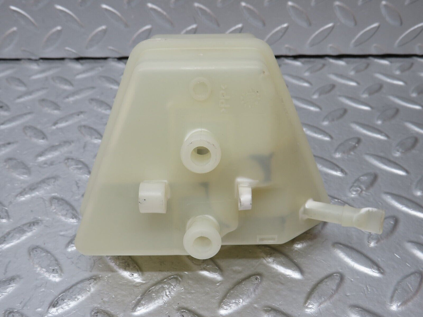 34776 Mercedes-Benz W210 320E Brake Fluid Reservoir Tank 2024300202