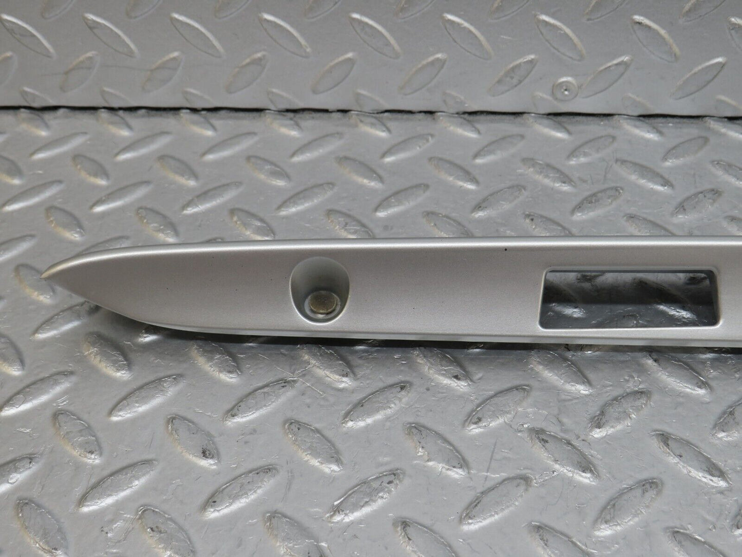 35012 Mercedes-Benz W210 320E Trunk Lid Handle 2107580438