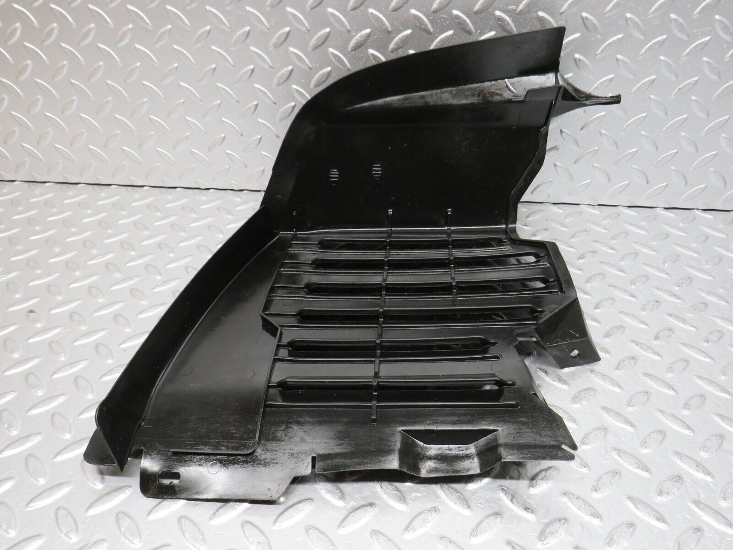 32362 Mercedes-Benz S124 300TE Wagon Mudguard Panel Left Side 1248840335