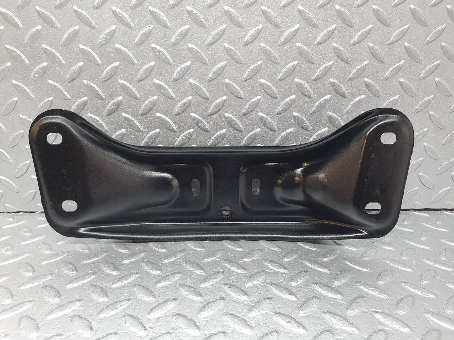 42213 Mercedes-Benz R129 320SL Coupe Gearbox Mount Bracket