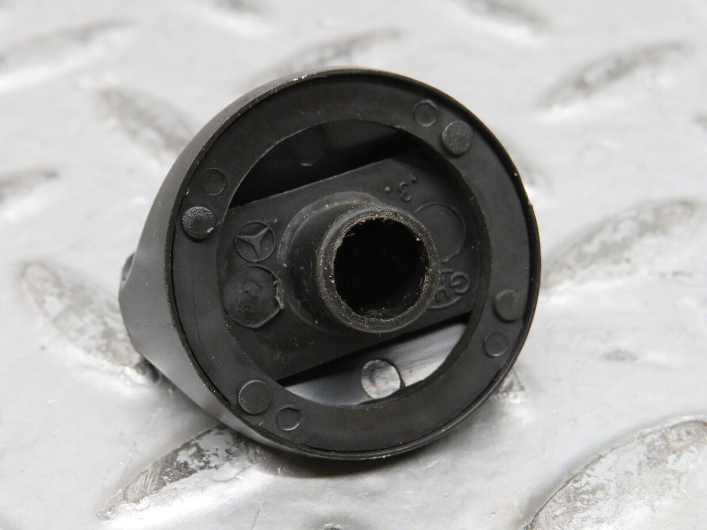 28868 Mercedes-Benz W123 230E Heater Control Knob Set