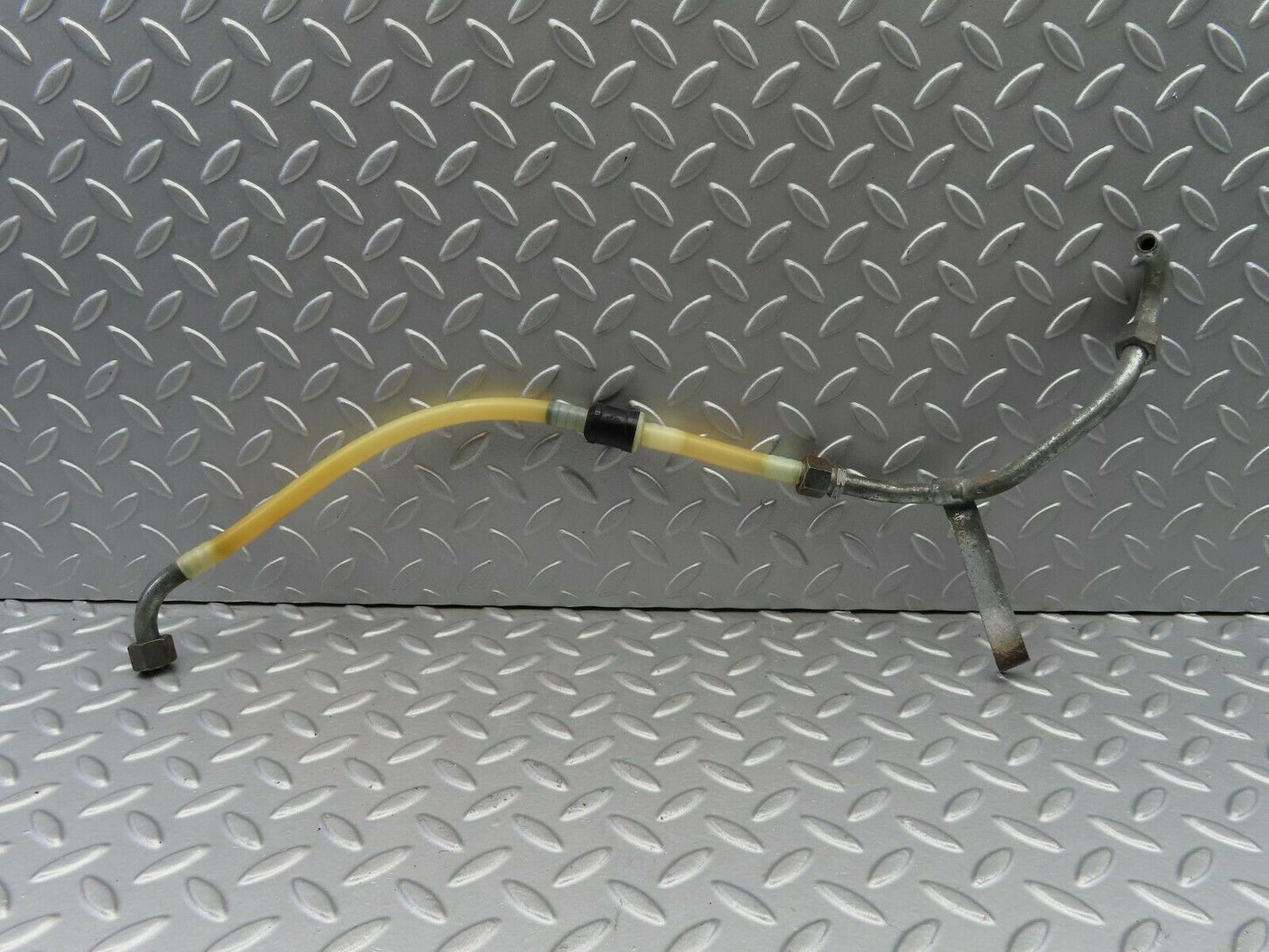 6994 Mercedes-Benz C107 350SLC Coupe Brake Servo Vacuum Pipe