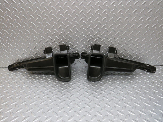 32434 Mercedes-Benz S124 300TE Wagon Air Duct Vent Pair