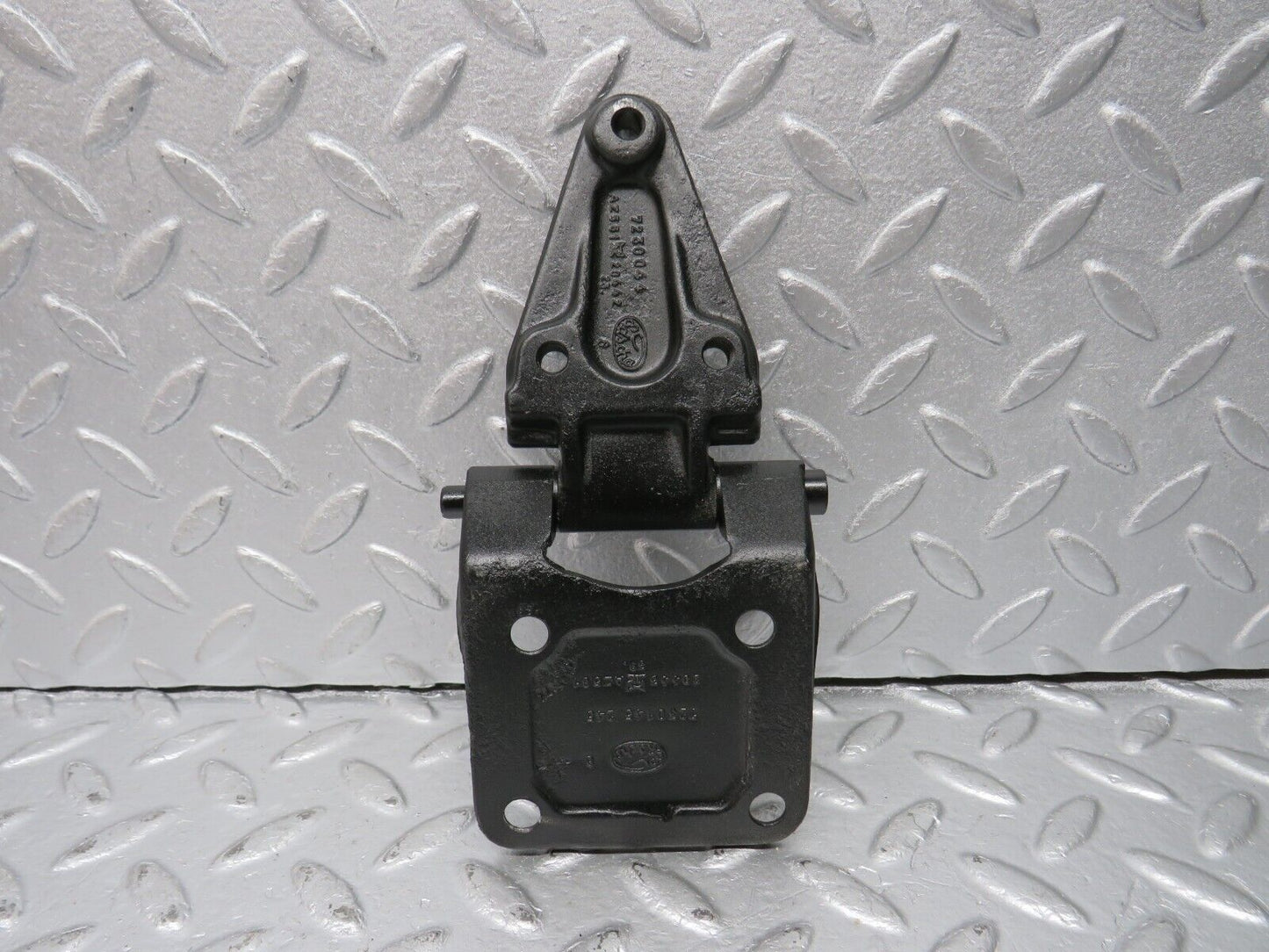 40480 Mercedes-Benz W110 230 Front Left Door Hinge