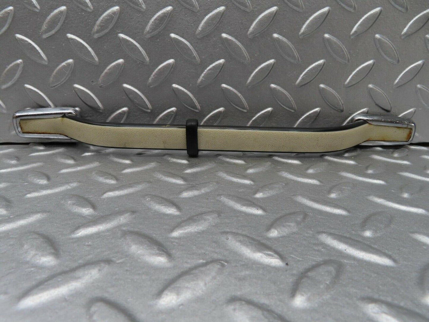 14014 Mercedes-Benz C107 280SLC Rear Left Interior Roof Grab Handle