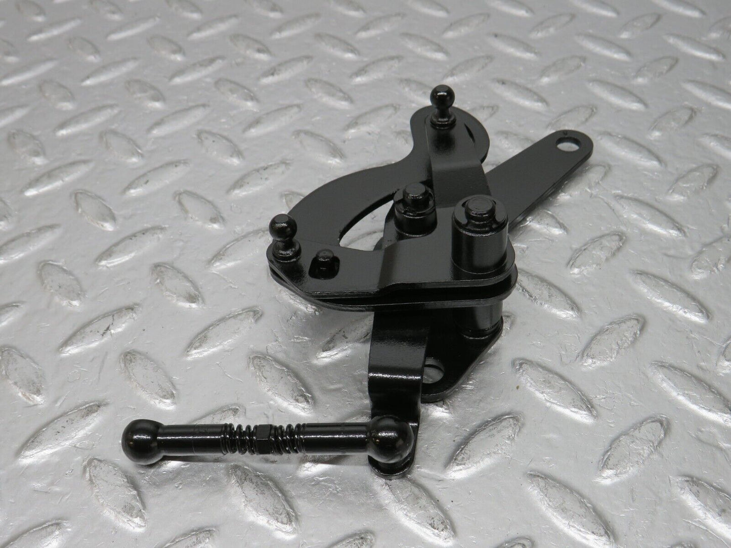 32759 Mercedes-Benz C107 R107 350 V8 Throttle Linkage