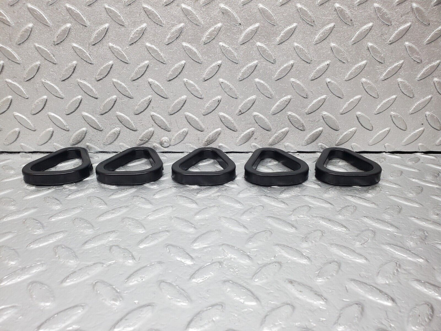 45439 Mercedes-Benz 280E M110.988 Valve Cover Gasket Set 1100160721