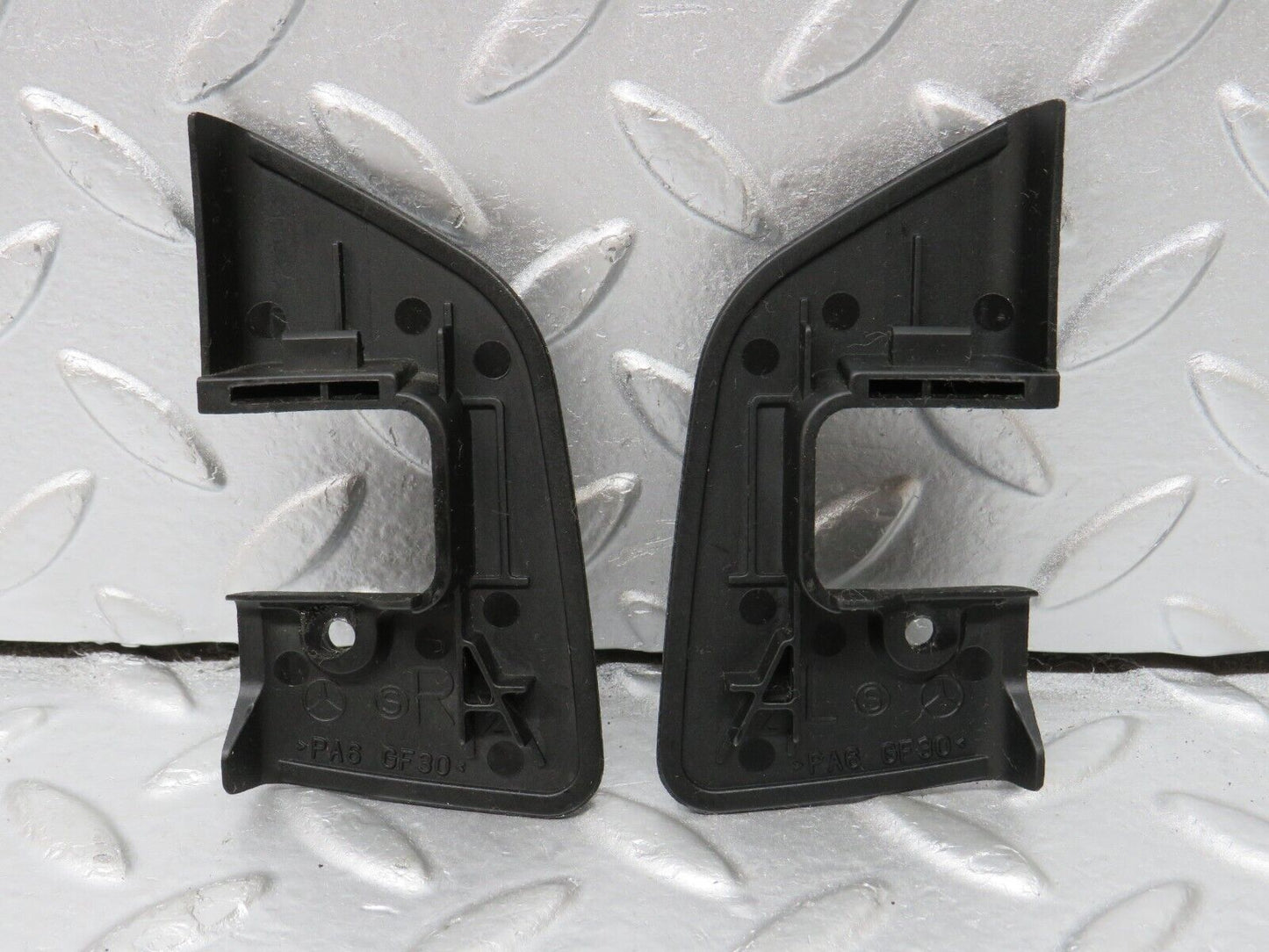 33453 Mercedes-Benz W202 C180 Interior Door Latch Trim Pair