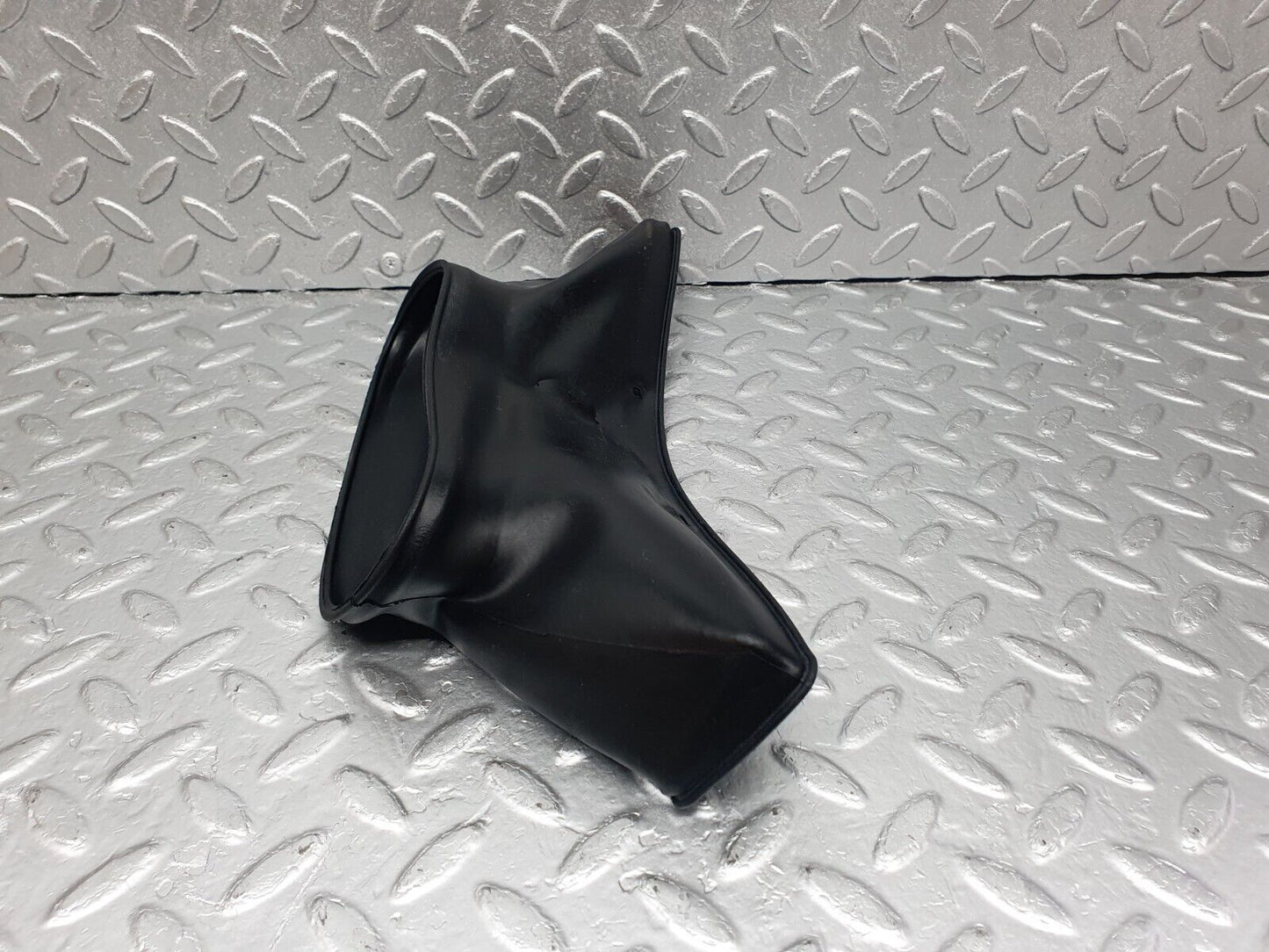 43677 Mercedes-Benz C126 380SEC Coupe Parcel Shelf Speaker Cover 2x 1268200012