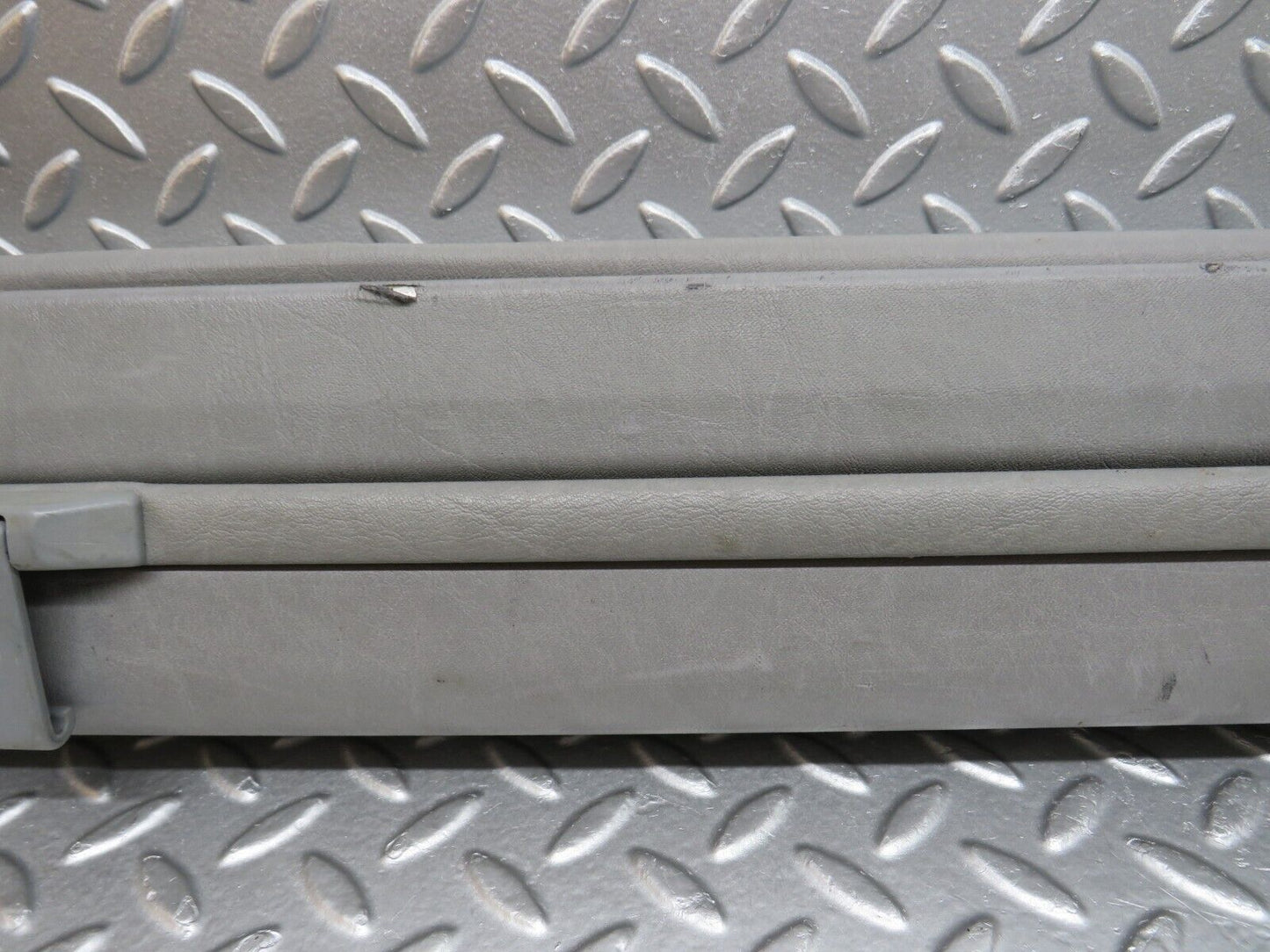 32581 Mercedes-Benz S124 300TE Wagon Trunk Roll Compartment Cover