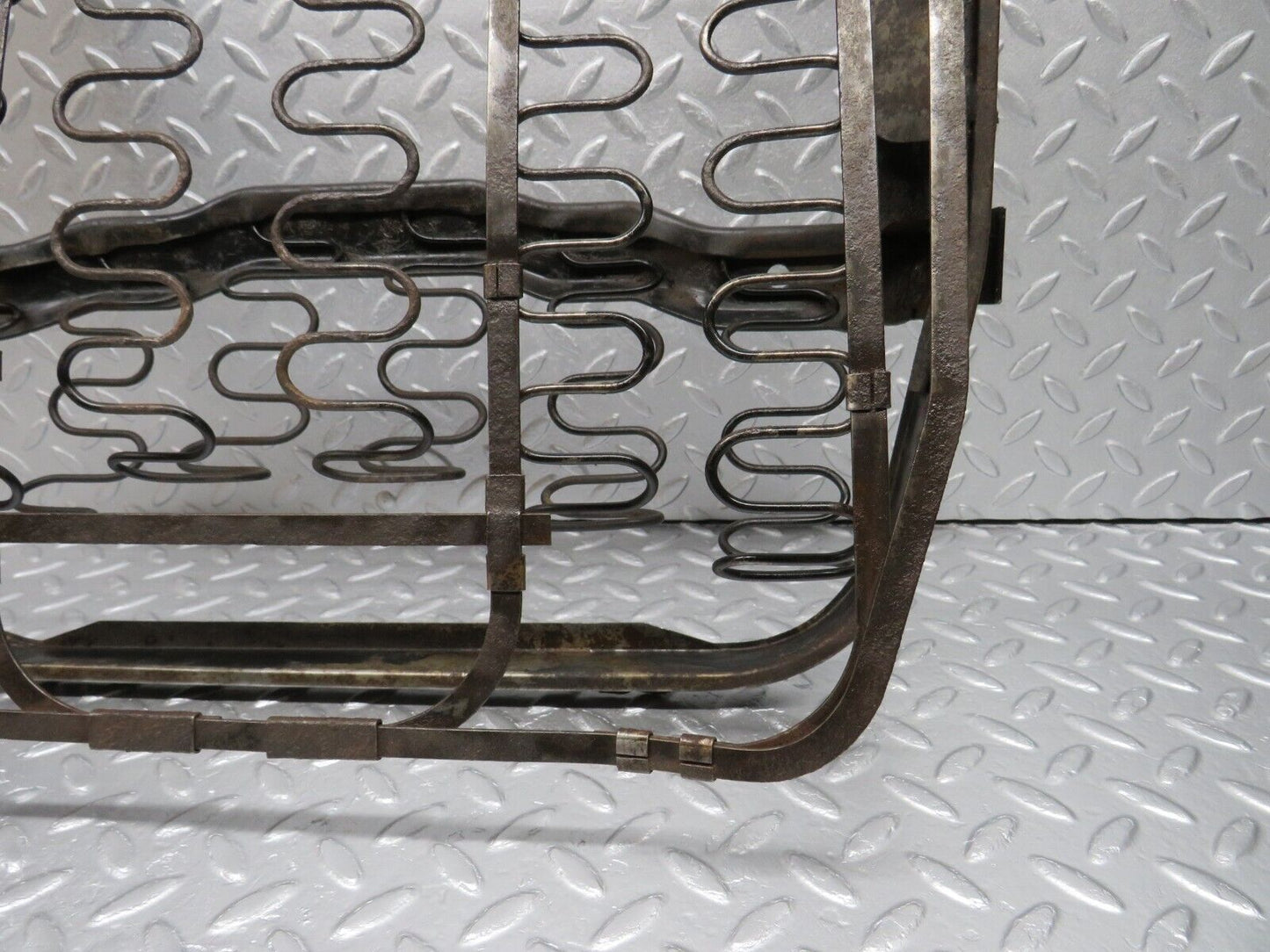 39983 Mercedes-Benz R107 350SL Coupe Front Seat Base