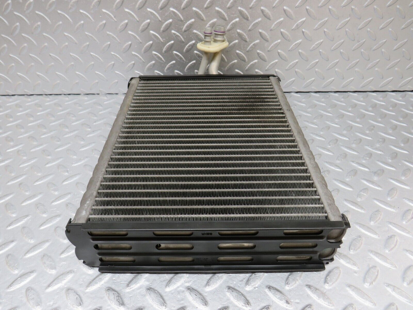 35233 Mercedes-Benz W221 Air Conditioning Radiator Behr 2218300158