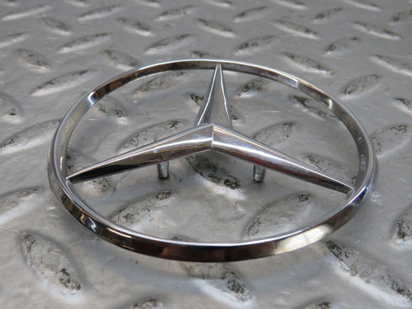 26487 Mercedes-Benz C124 220CE Coupe Chrome Rear Emblem 2017580058