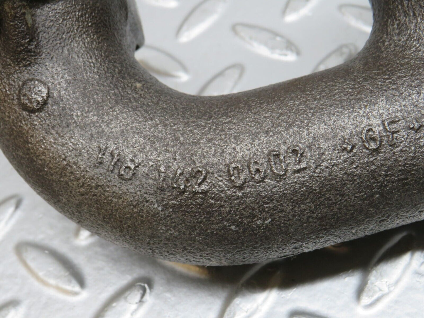 33115 Mercedes-Benz W126 380 V8 Exhaust Manifold Right 1161422402 1161420602