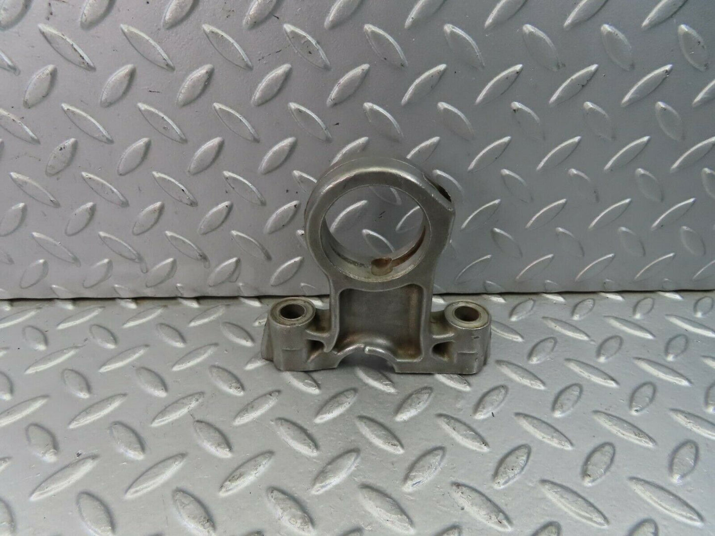 8989 Mercedes-Benz W110 Camshaft Tower Bearing 1800514016 48 mm