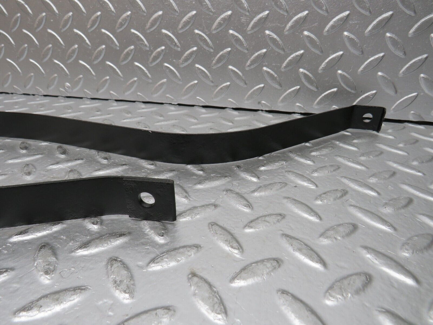 30155 Porsche 924 Fuel Tank Tightening Strap