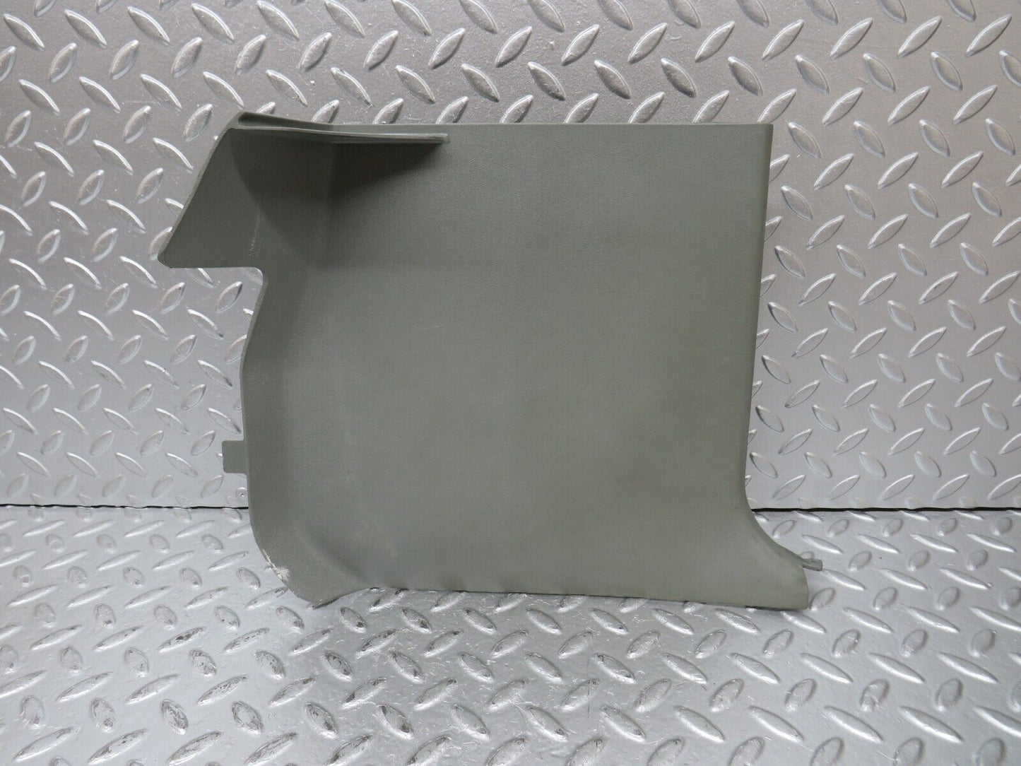 31301 Mercedes-Benz S124 220TE Kick Panel Right Side Grey 1246800306