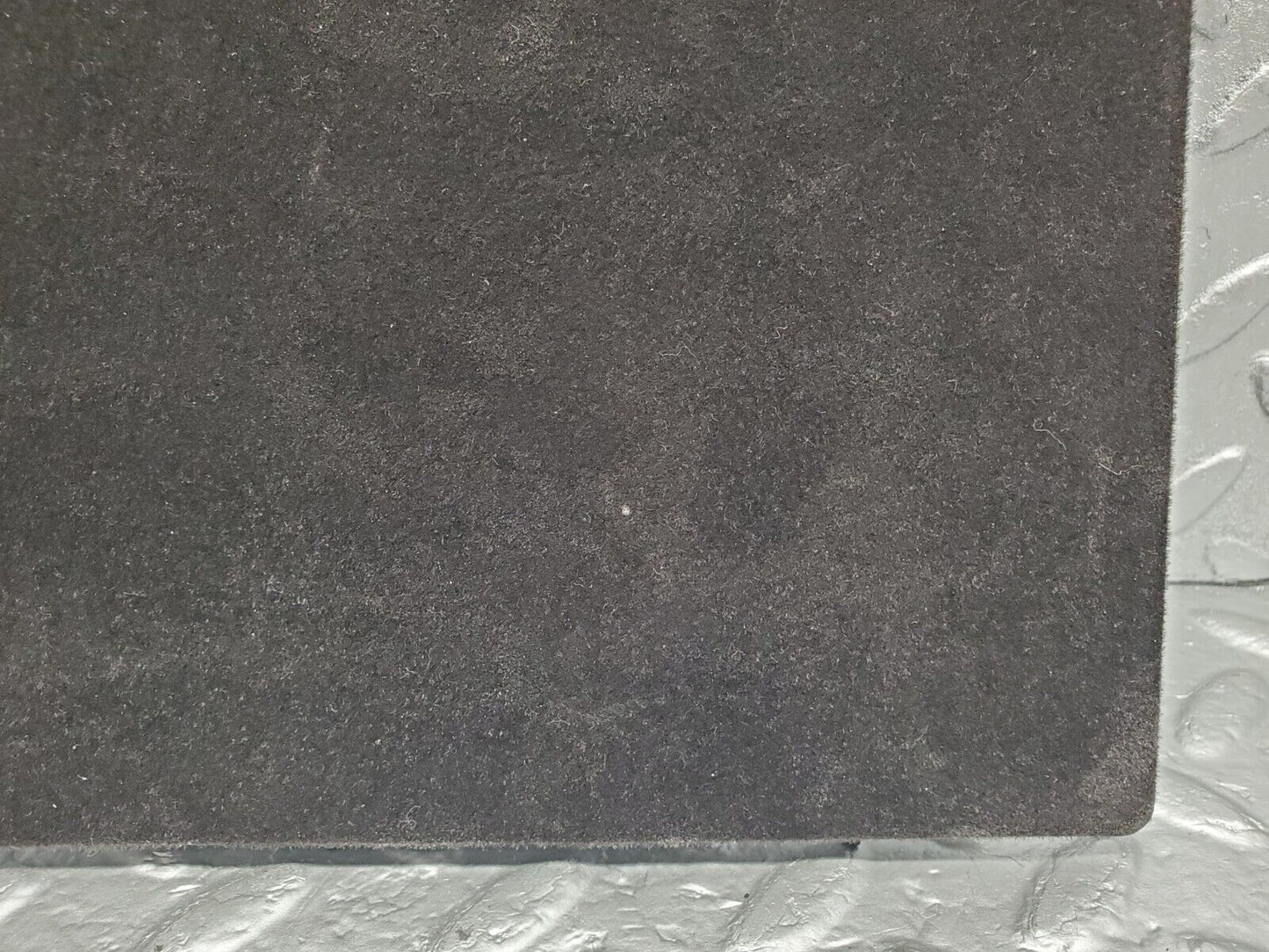 44372886