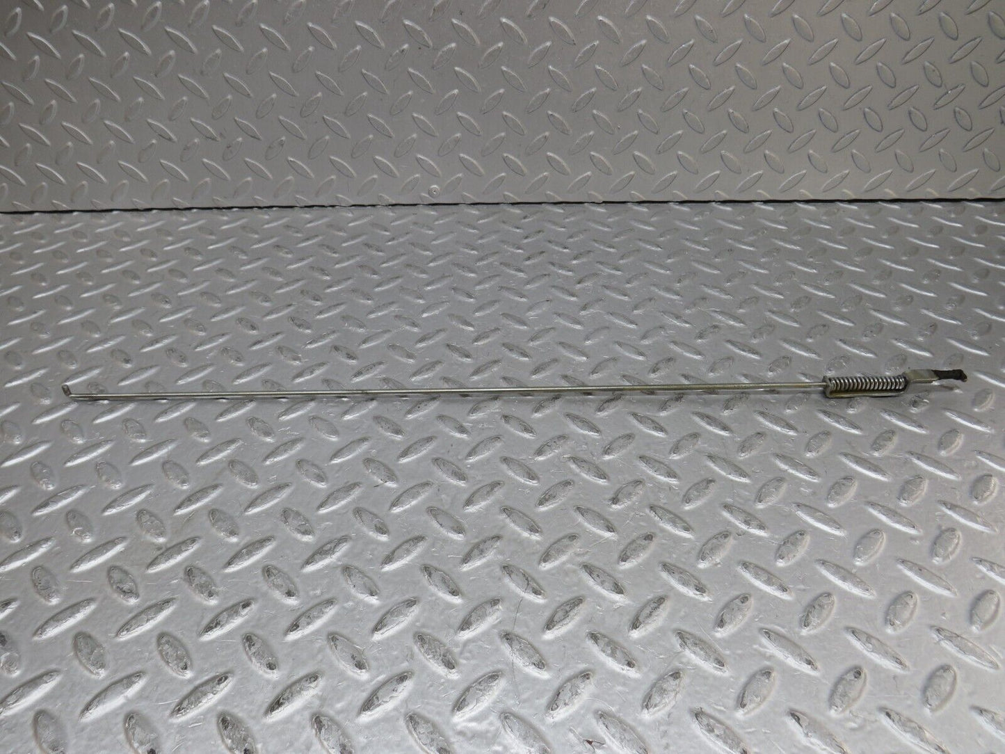 37296 Mercedes-Benz W109 300SEL Door Lock Control Bar