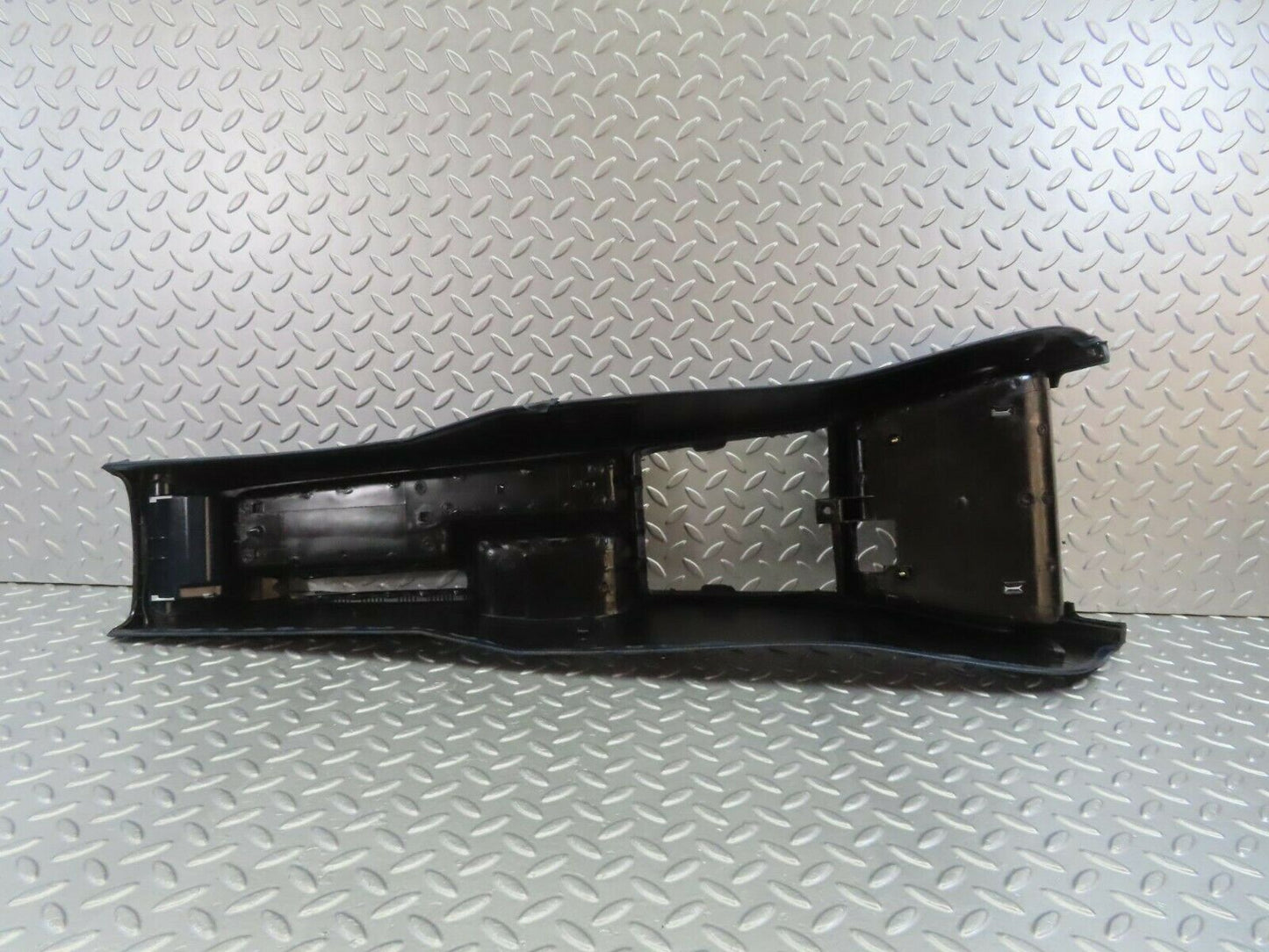 10421 Mercedes-Benz W201 190E Centre Console Blue