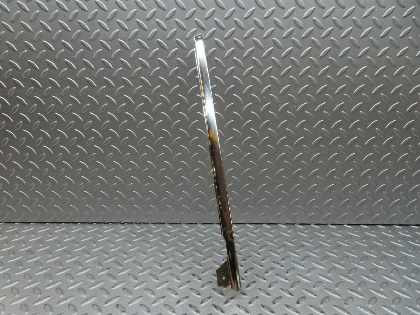 17895 Mercedes-Benz W116 450SEL Rear Right Door Chrome Window Channel