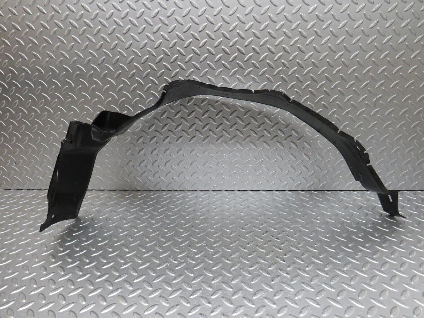 34258 Mercedes-Benz W201 190E Inner Mudguard Panelling Front Left 2018840135