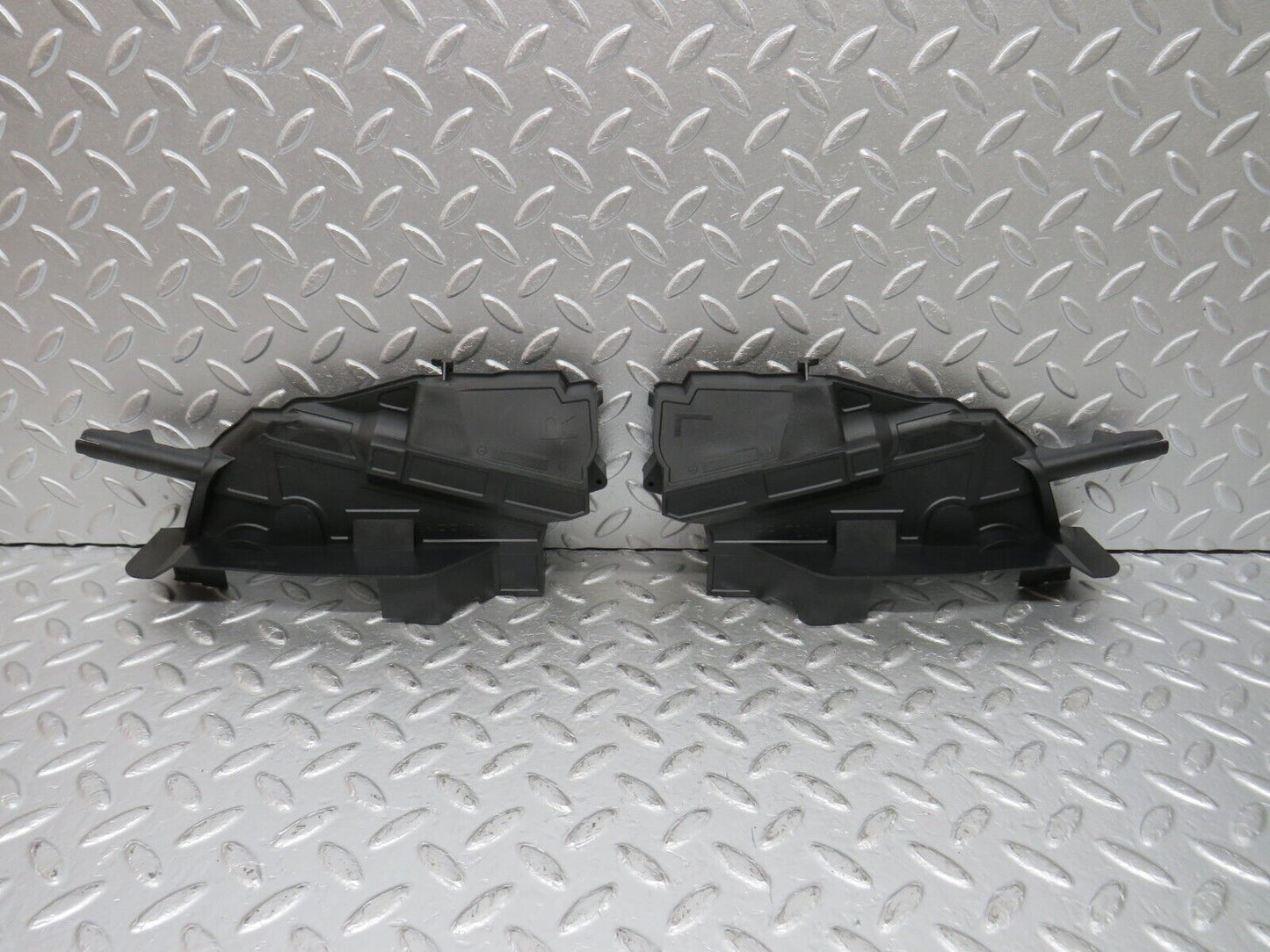 33409 Mercedes-Benz W202 C180 Front Door Lock Cover Pair