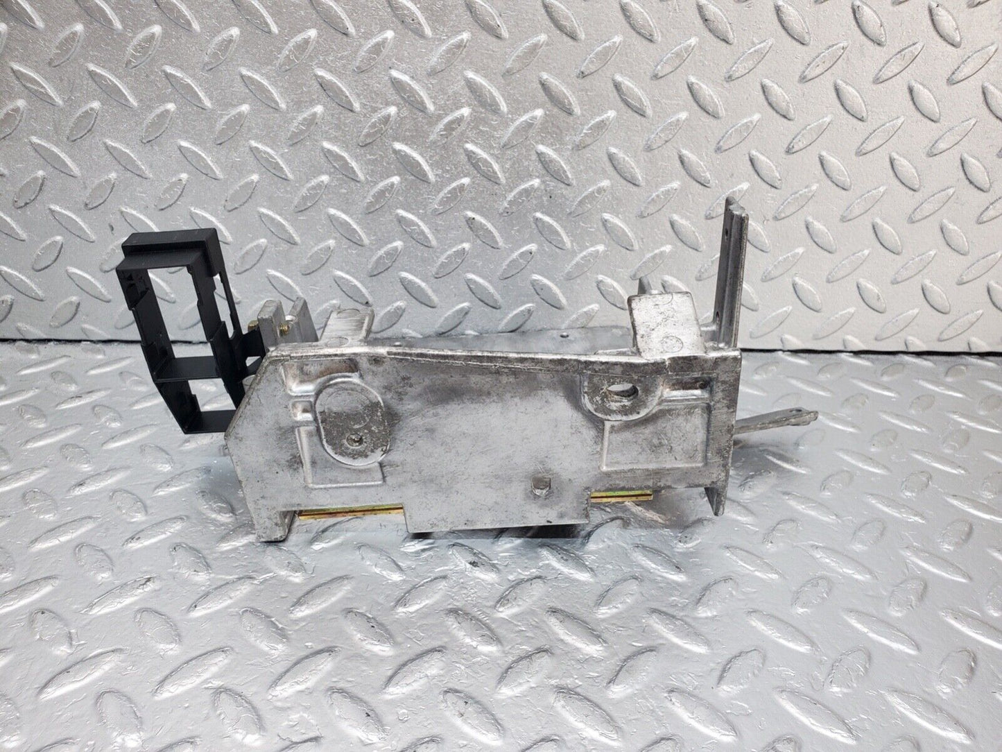 44591 Mercedes-Benz W124 220E Parking Brake Pedal 1244270736 1244270801