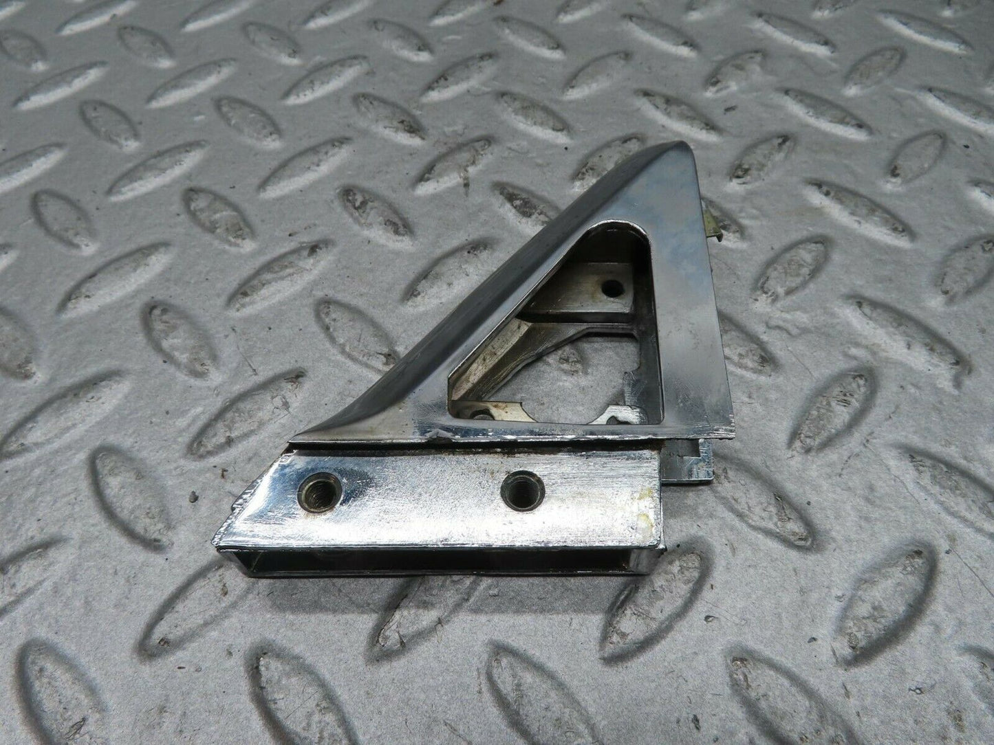 16624 Mercedes-Benz C107 380SLC Left Wing Mirror Triangle Chrome Bracket